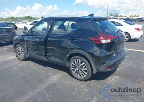 2022 Nissan Kicks Sv Xtronic Cvt z USA, uszkodzony, nr VIN 3N1CP5CV4NL517781